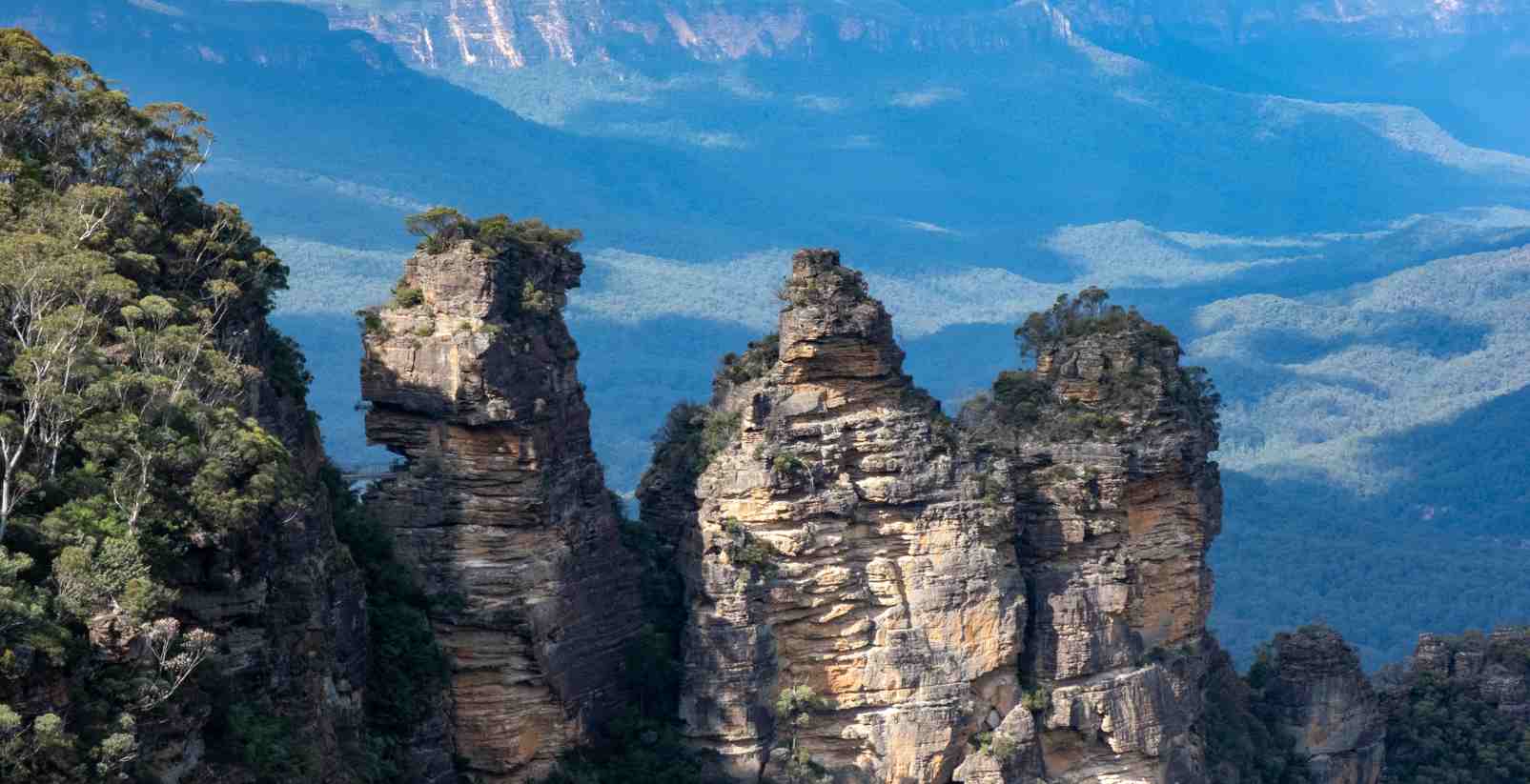 3 sisters in the blue mountains