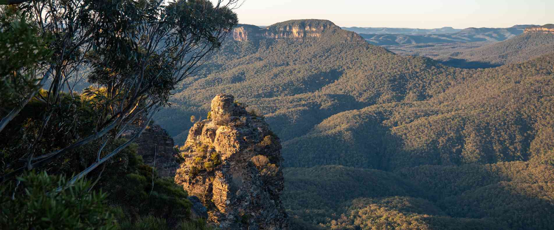 blue mountains rock formation