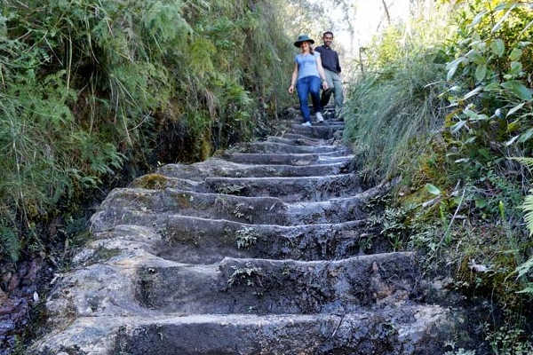 Govetts Leap Walks